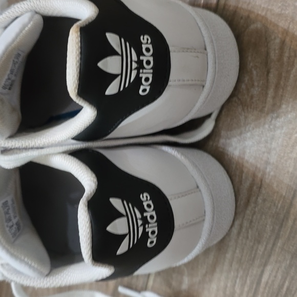 Adidas superstar like new - Picture 4 of 13